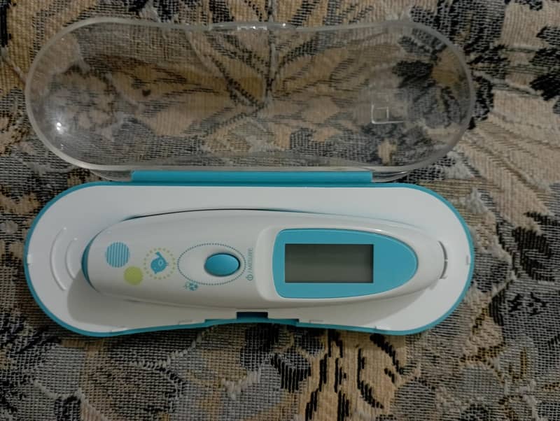 Digital infrared  Thermometer 3