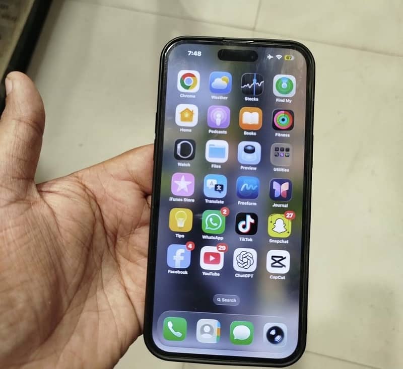Apple iPhone 14 Pro Max 4