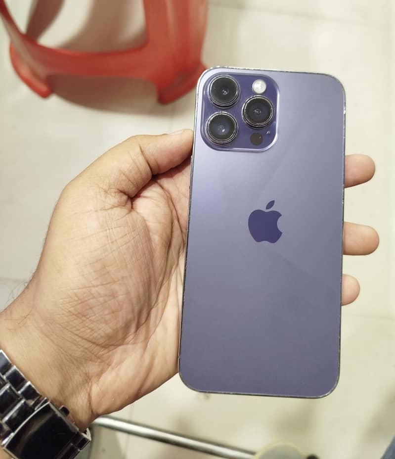 Apple iPhone 14 Pro Max 5