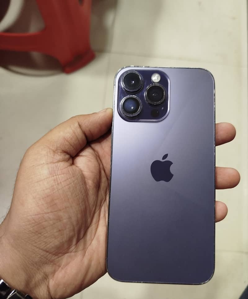 Apple iPhone 14 Pro Max 10