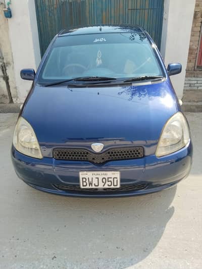 Toyota Vitz 2001