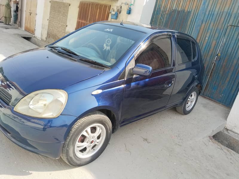 Toyota Vitz 2001 2