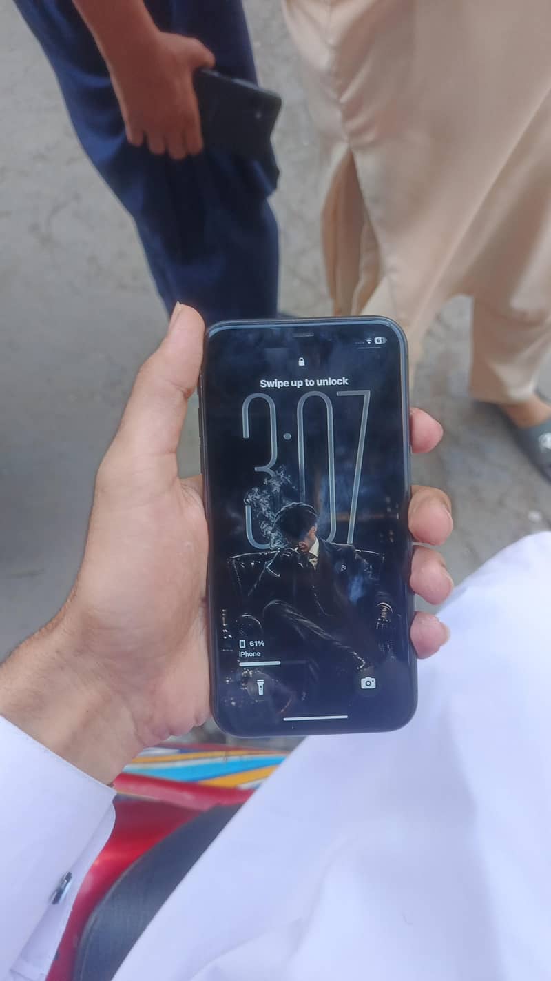 Apple iPhone 11 1