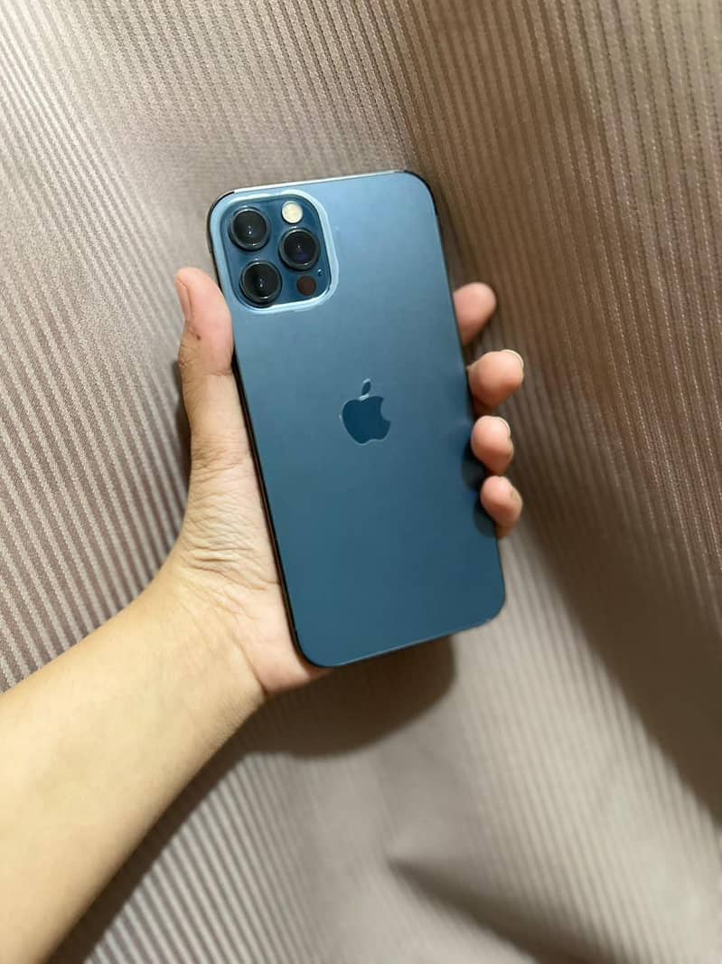 Apple iPhone 12 Pro 1