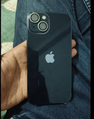 Apple iPhone 13