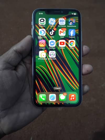 Apple iPhone XR