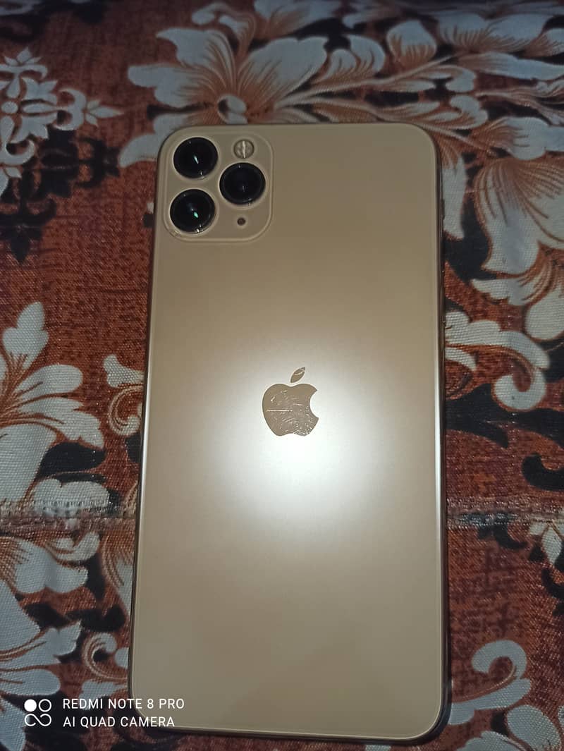 Apple iPhone 11 Pro Max 4