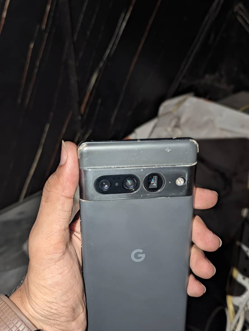 Google Pixel 7 Pro 8