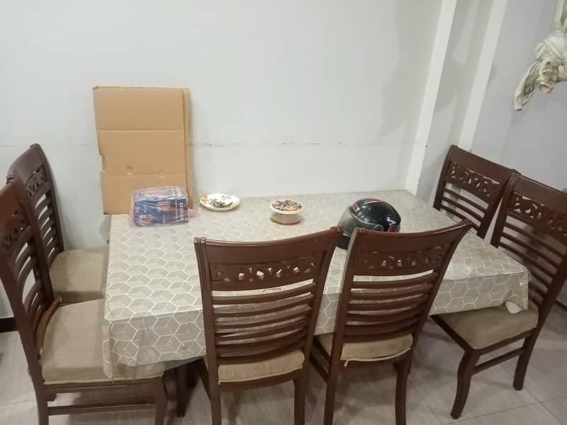 6 chairs dinning table 1