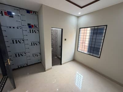 Prime Location Sabzazar Scheme 3 Marla Upper Portion Up For rent