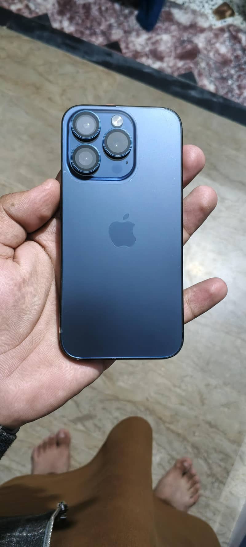 Apple iPhone 15 Pro 0