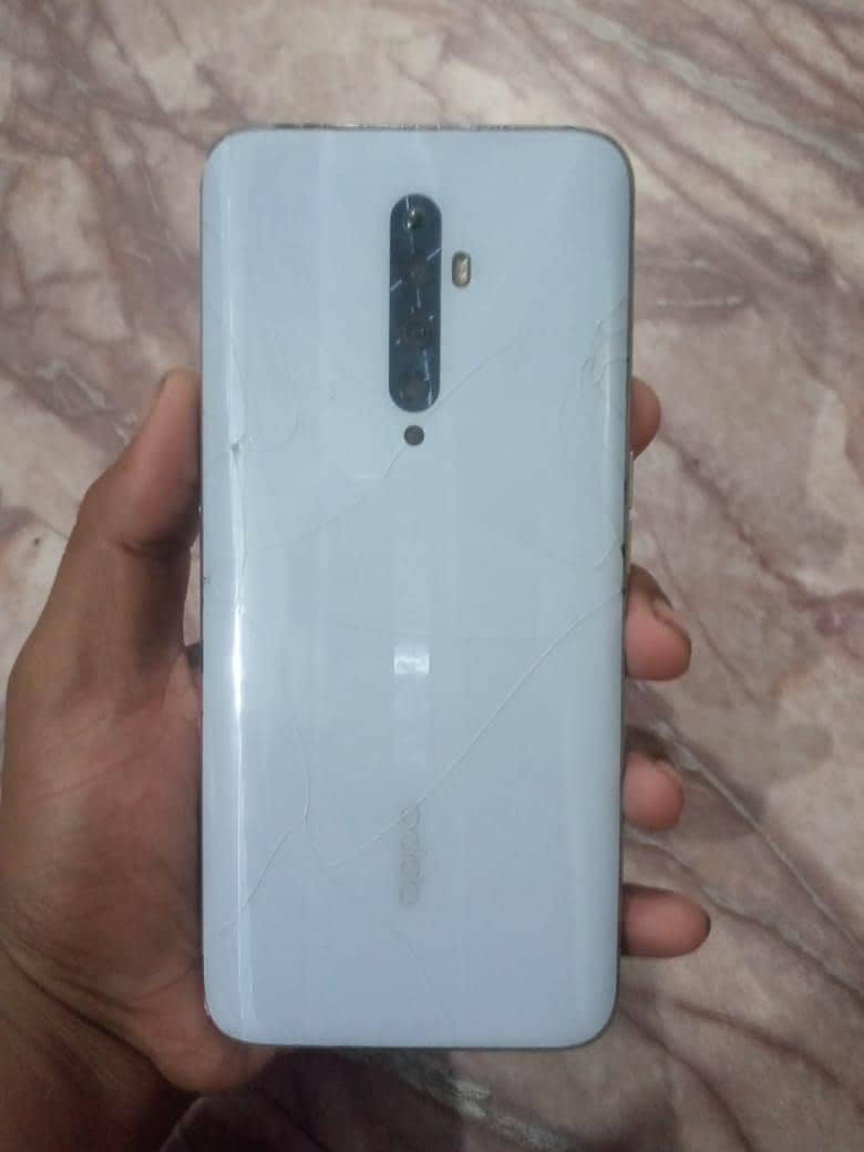 OPPO Reno 2f 1