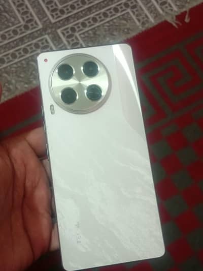 Tecno CAMON 30 12+12 256gb