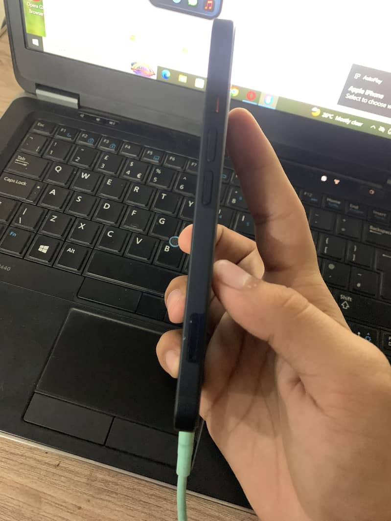 IPhone 13 jv 2