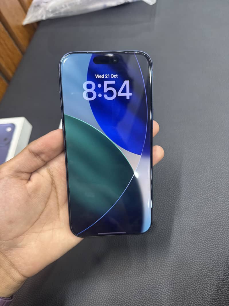 Apple iPhone 17 Pro Max 2