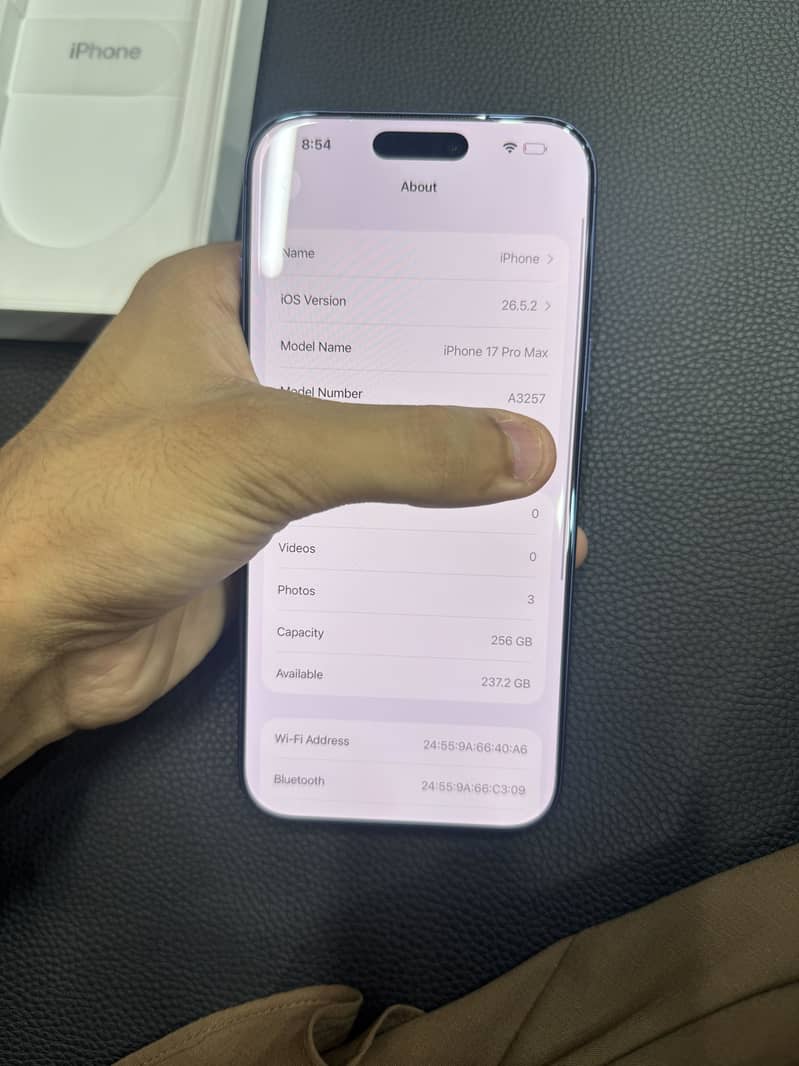 Apple iPhone 17 Pro Max 3