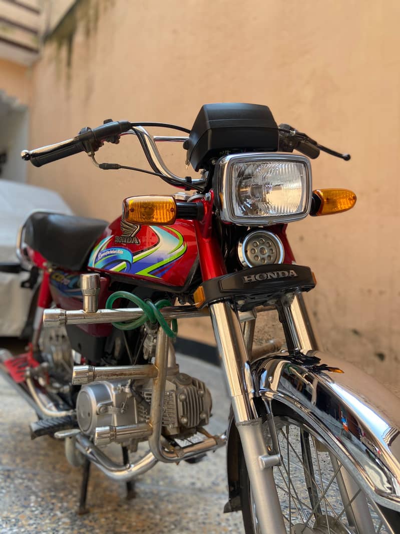 Honda CD 70 5