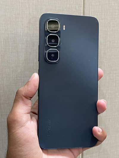 Infinix Hot 60i