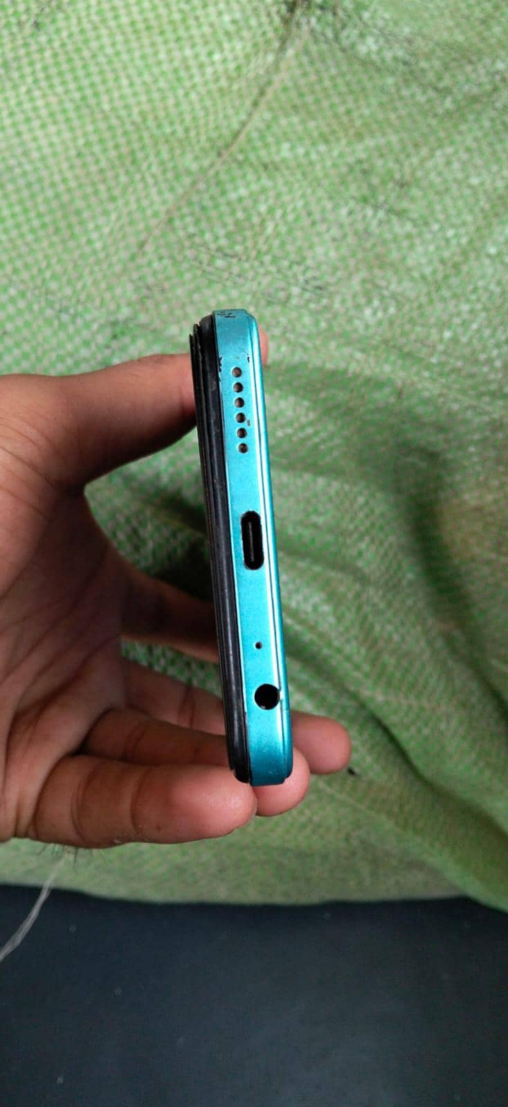 Tecno Spark Go 2