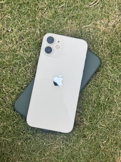 Apple iPhone 12 mini