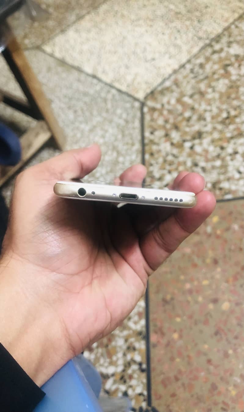 Apple iPhone 6 5