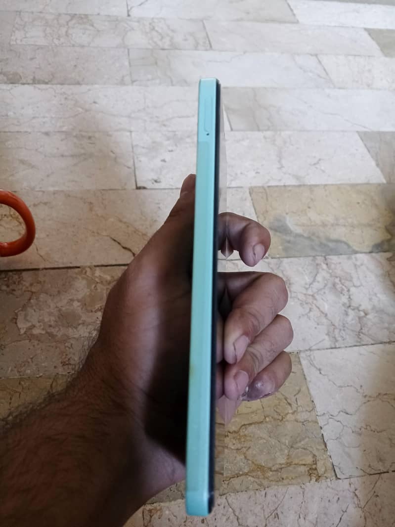 Realme C51 2