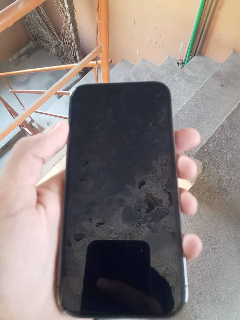 Apple iPhone 14 Pro 0
