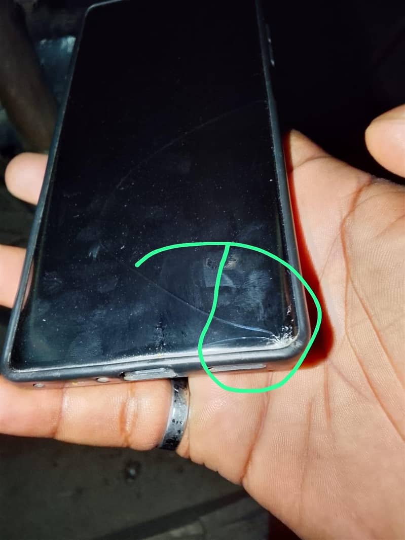 Tecno CAMON 40 Pro 0