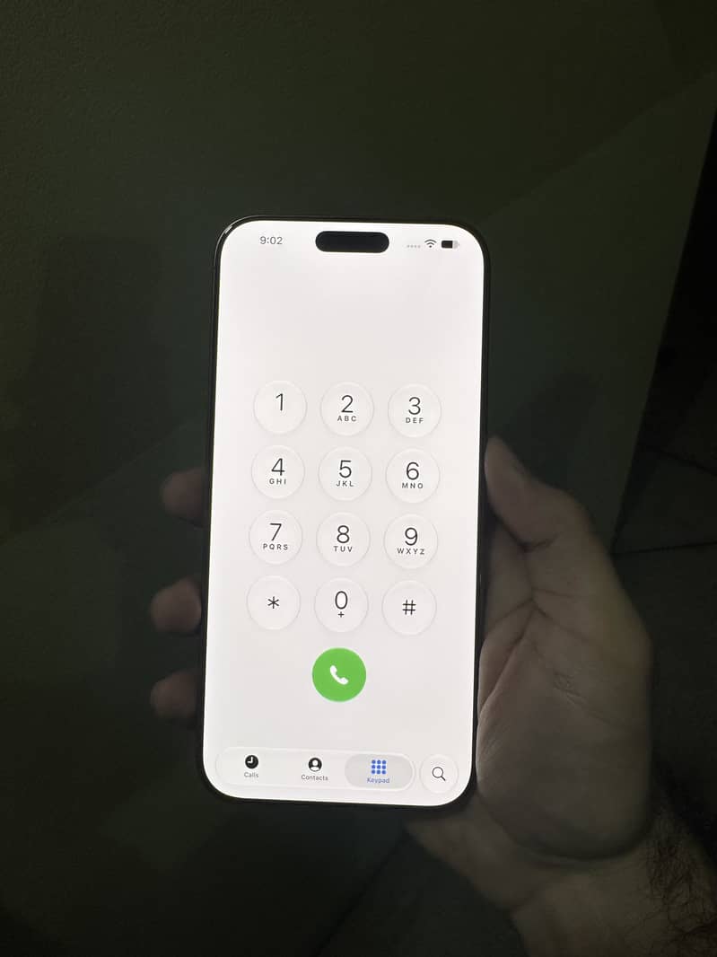 Apple iPhone 16 Pro Max 6