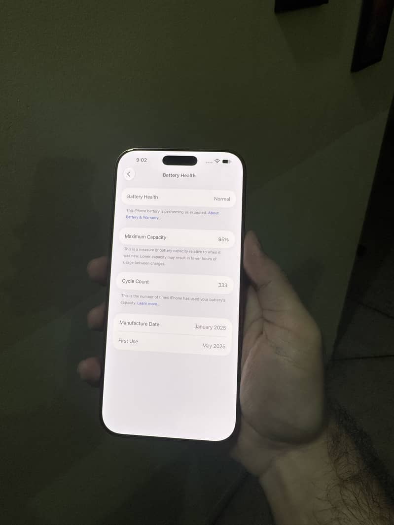Apple iPhone 16 Pro Max 7