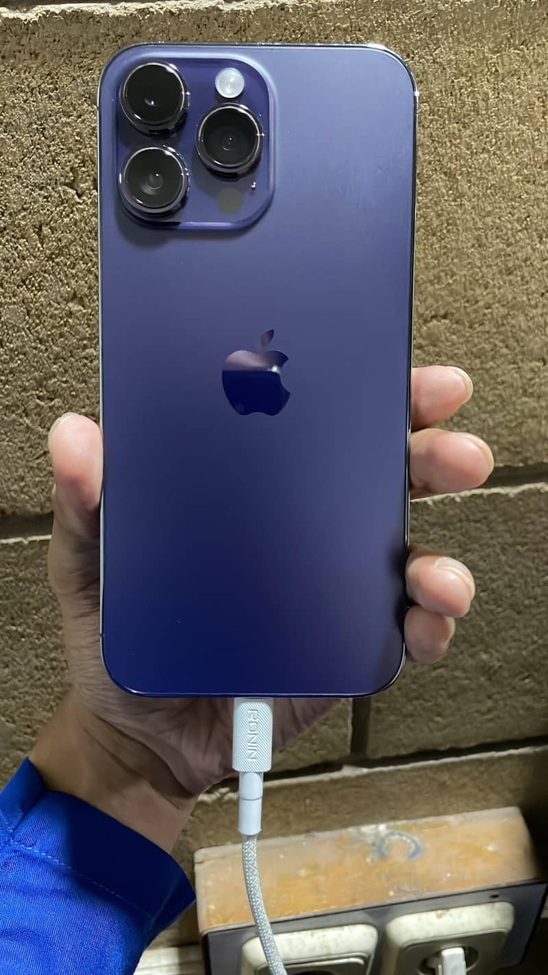 Apple iPhone 14 Pro Max 3