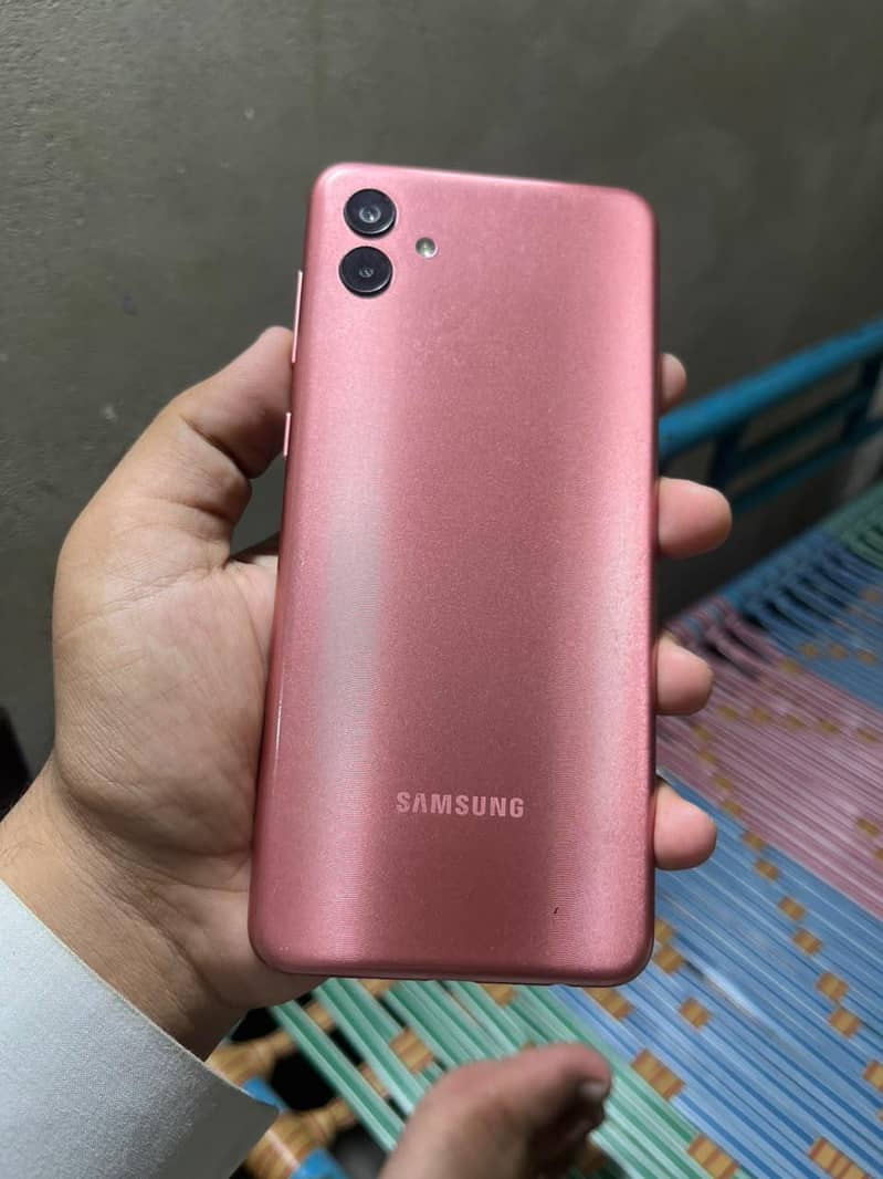 Samsung A04 1