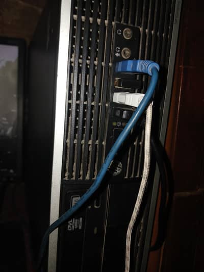 USED PC TO PLAY GAMES AT AVERAGE FPS 50,60