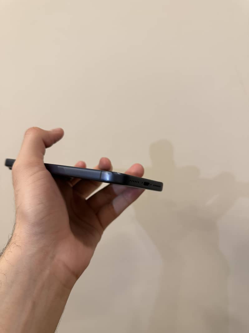 Apple iPhone 17 Pro Max 7