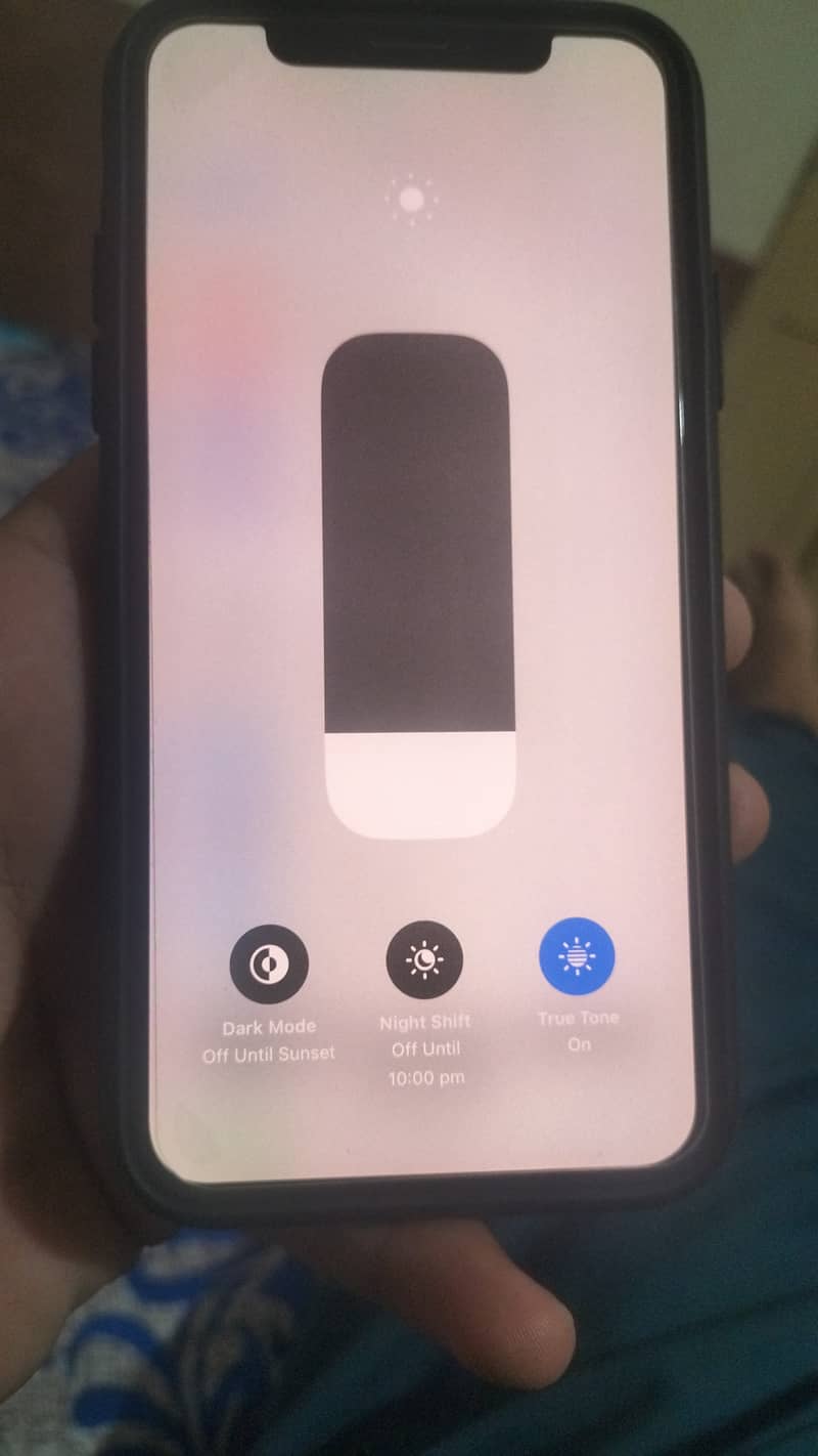 Apple iPhone X 3