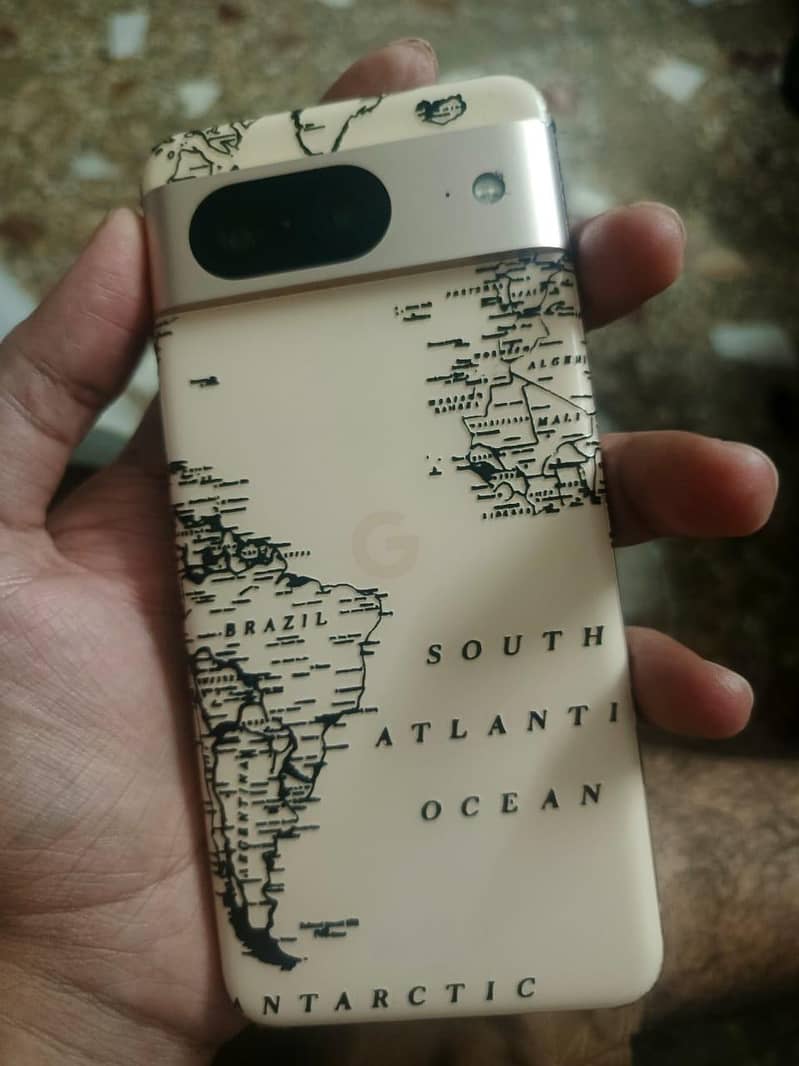 Google Pixel 8 1