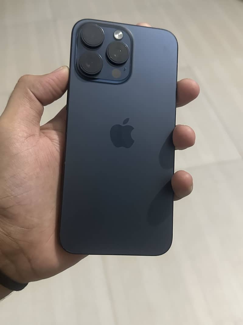 Iphone 15 pro max JV 0