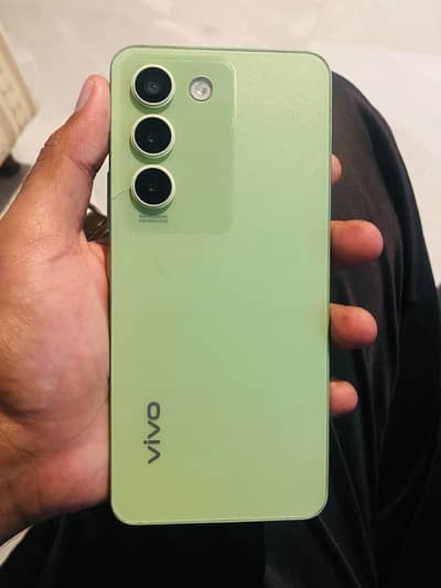 Vivo Y100.8+8.256 . exchange possible. 1+ ya google pixel