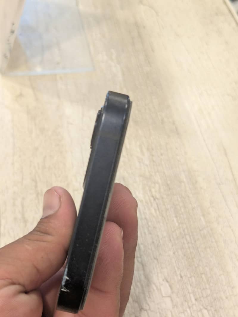 iPhone 12 1