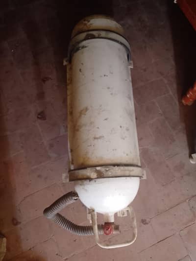 LPG Suzuki Cylinder with stand/Without Kit