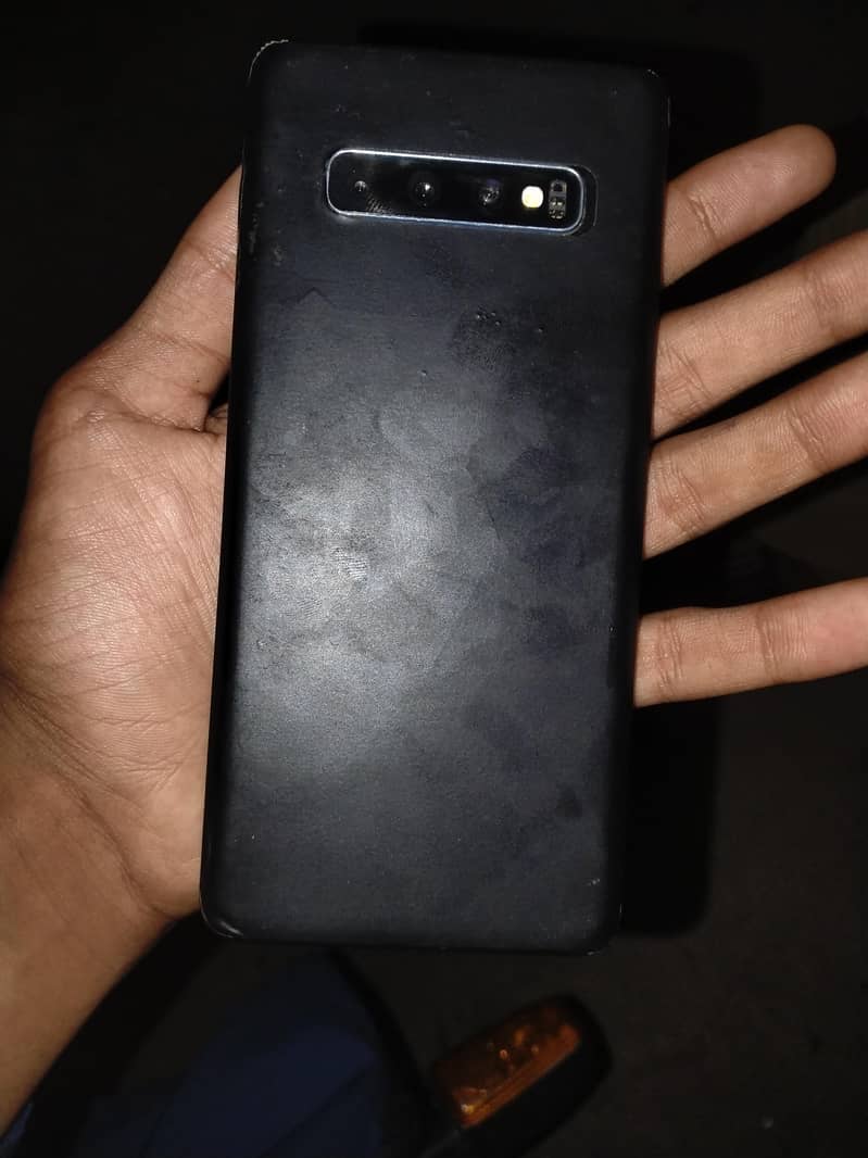 Samsung Mobile S10 Plus 3