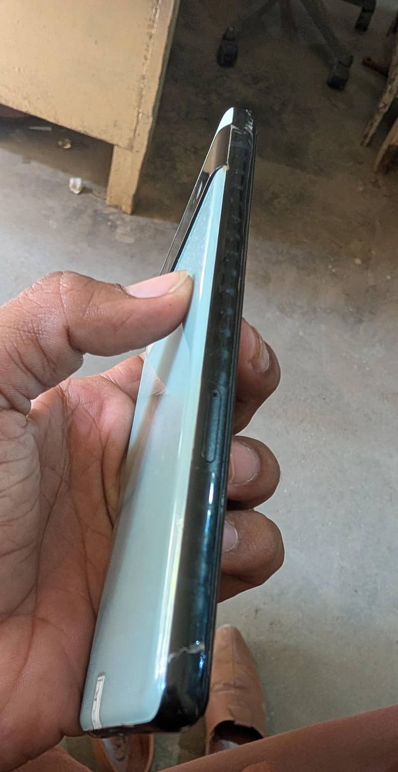Google Pixel 6a EXCHANGE POSSIBLE 3