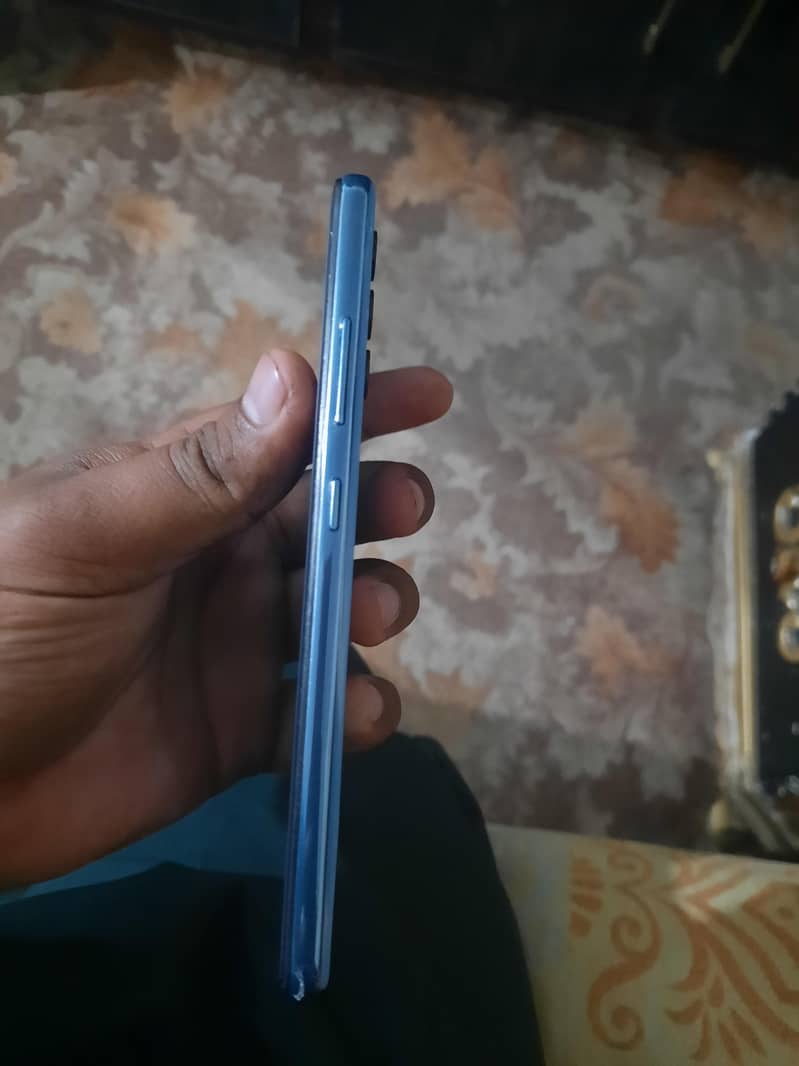 Samsung Mobile A32 1