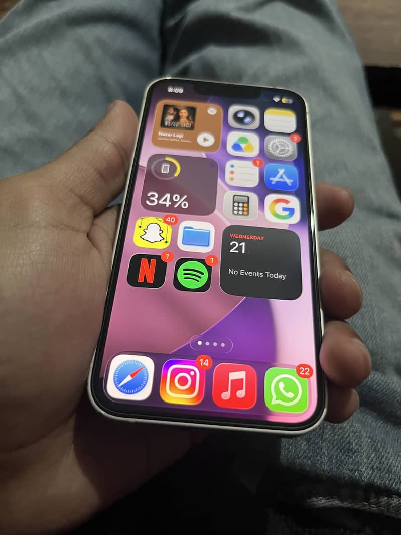 Apple iPhone 13 mini 6