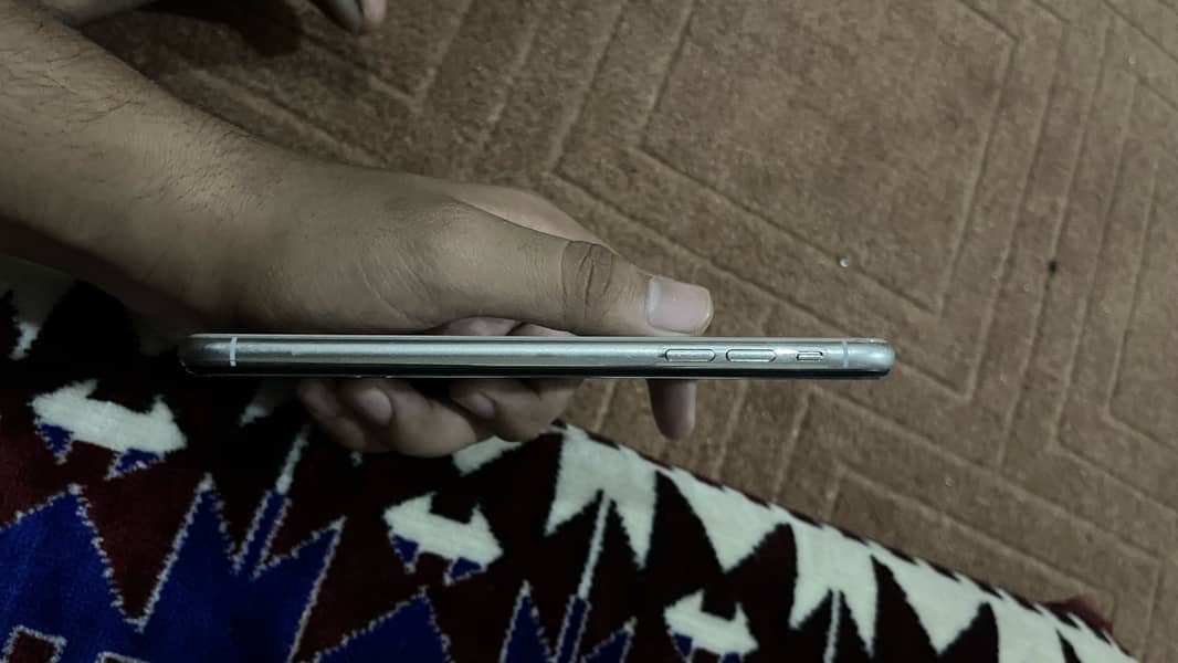 Apple iPhone XS Max 2