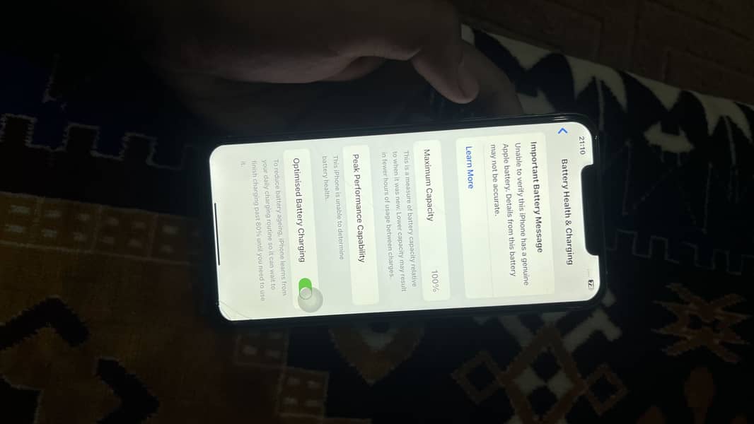 Apple iPhone XS Max 5