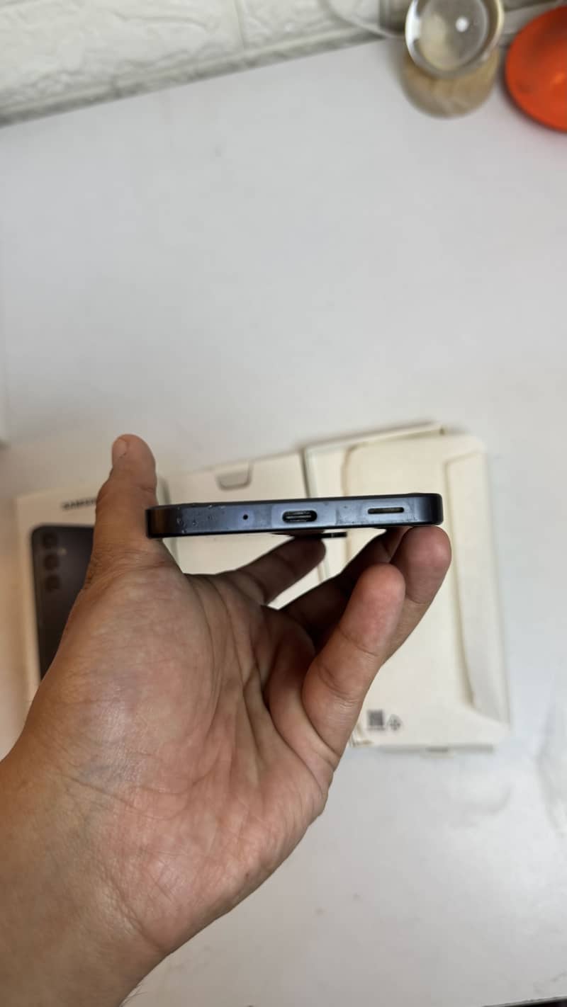 Samsung Mobile A16 7