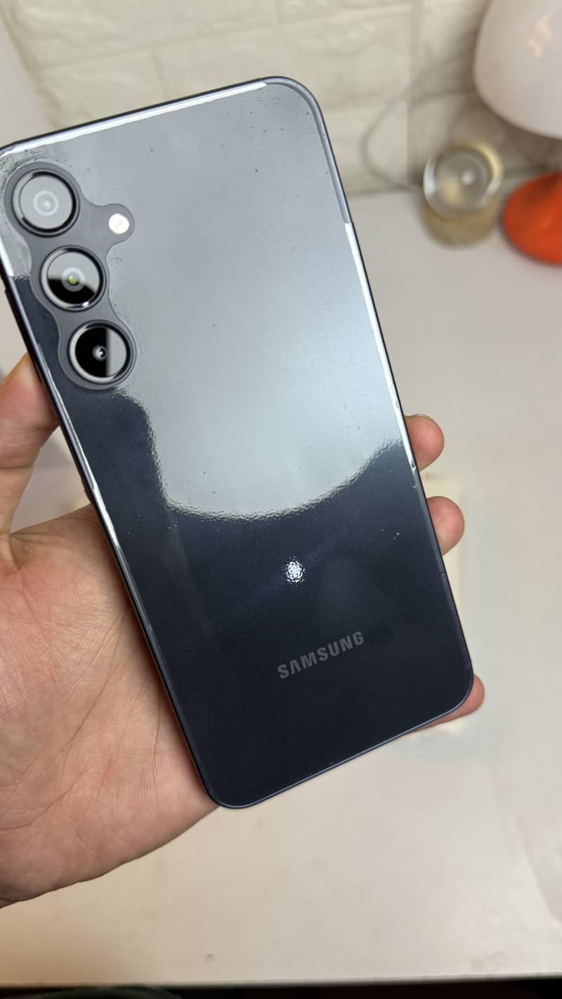 Samsung Mobile A16 11