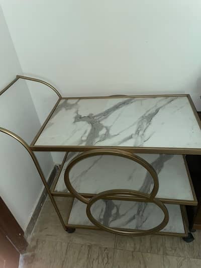 Tea serving trolley