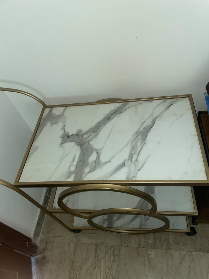 Tea serving trolley 2